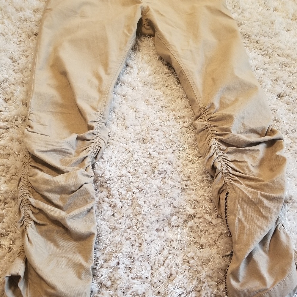 Mens H&M khaki rouched joggers size 32